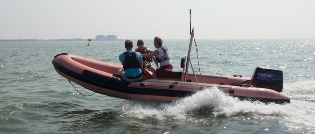 powerboating-fellowship-afloat_0
